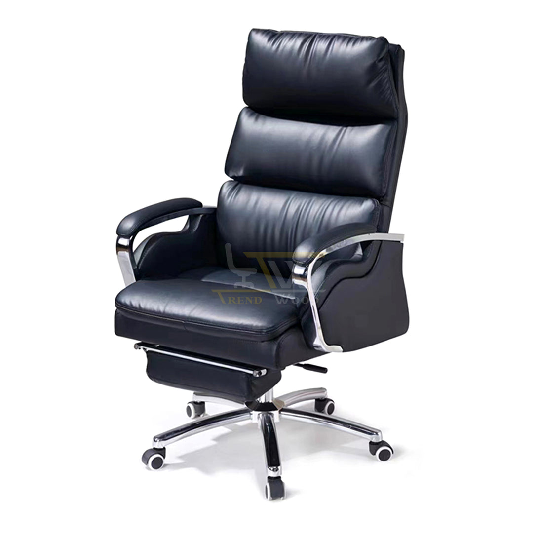 Sleek ergonomic executive office chair with lumbar support and adjustable height, perfect for professionals in Karachi.