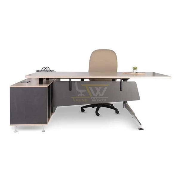 Executive Table 00501