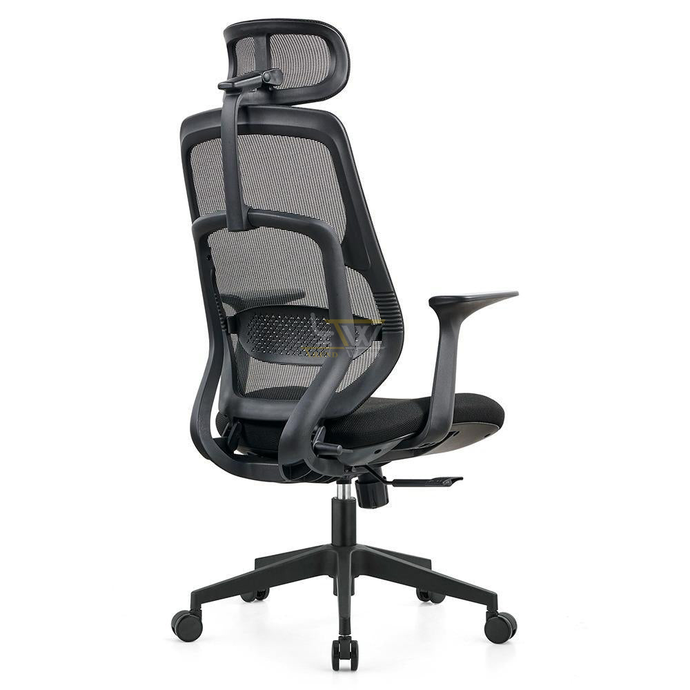 Airwing black executive chair for comfort